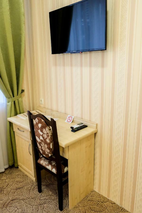 Оздоровчий Комплекс Гайки Заїзд Провулок Сухий Яр 12 Hotell Zjytomyr Eksteriør bilde