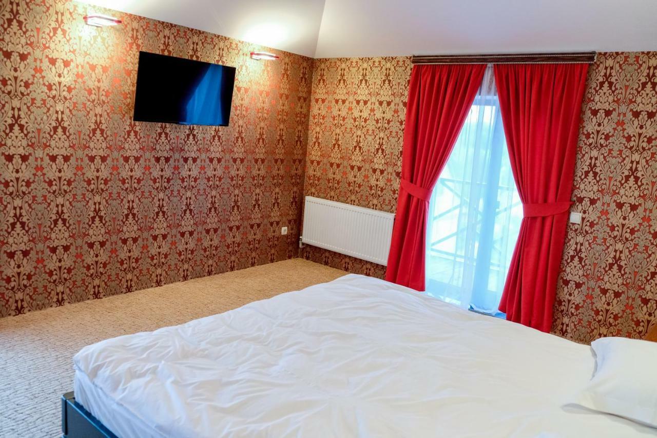 Оздоровчий Комплекс Гайки Заїзд Провулок Сухий Яр 12 Hotell Zjytomyr Eksteriør bilde