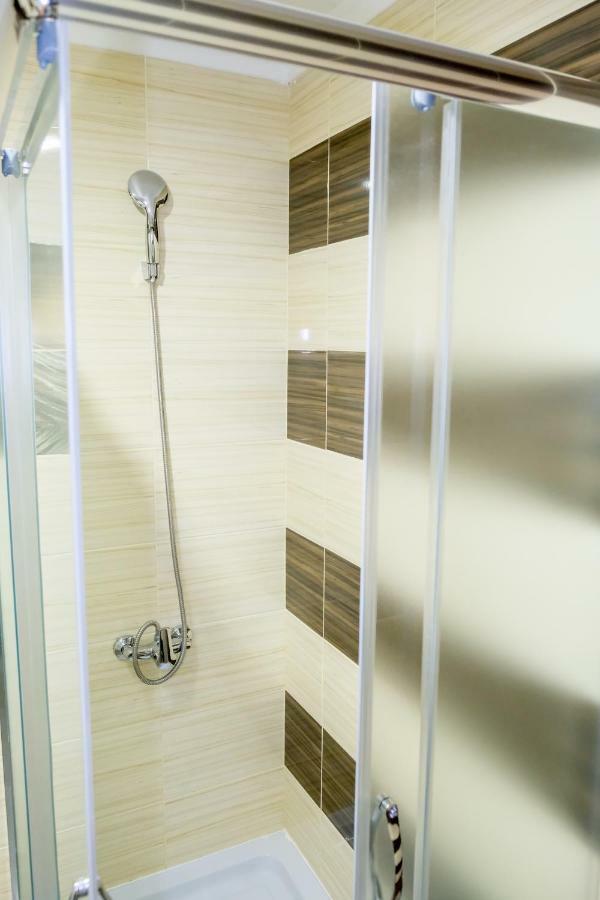 Оздоровчий Комплекс Гайки Заїзд Провулок Сухий Яр 12 Hotell Zjytomyr Eksteriør bilde